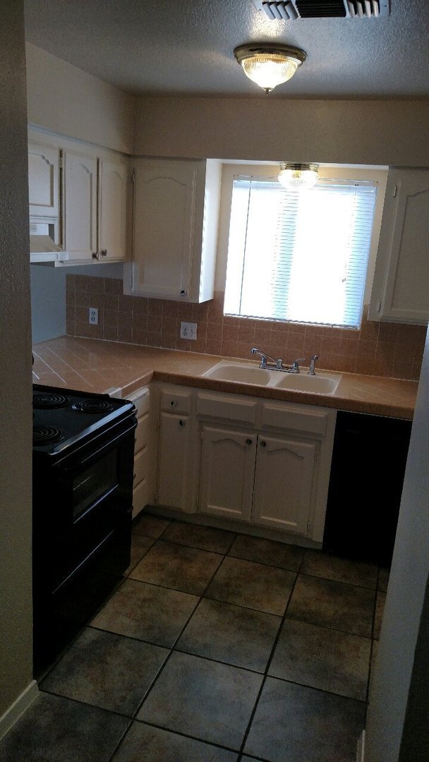 4311 N Ellendale Ave in Fresno, CA - Building Photo - Building Photo