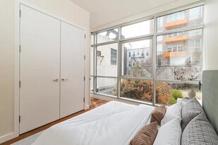 162 N 12th St in Brooklyn, NY - Building Photo