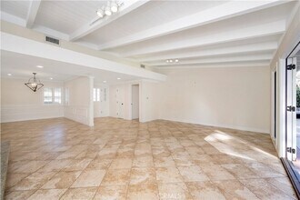 3150 Dona Maria Dr, Unit A in Los Angeles, CA - Foto de edificio - Building Photo