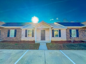 215 Way Bill Cir in Statesboro, GA - Building Photo - Building Photo