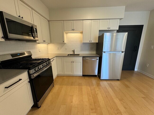 1301 Blue Hill Ave in Boston, MA - Building Photo - Building Photo