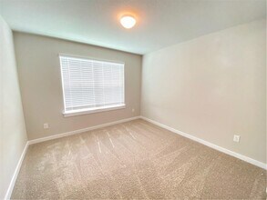 17200 Crane Fly Dr in Pflugerville, TX - Building Photo - Building Photo