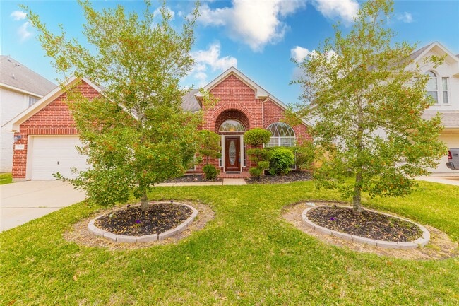 property at 2201 Signal Hill Dr