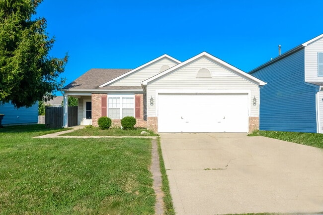 property at 1083 Williamsburg Way