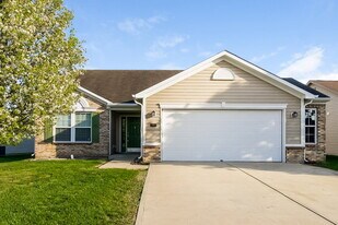 5765 Arlington Dr in Plainfield, IN - Building Photo