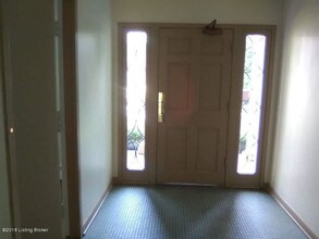 246 Chenoweth Ln-Unit -2 in Louisville, KY - Building Photo - Building Photo