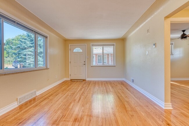 8880 W 32nd Ave in Wheat Ridge, CO - Building Photo - Building Photo