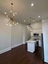 1421 Thalia St, Unit 1421 in New Orleans, LA - Building Photo - Building Photo