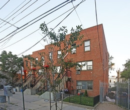 768-776 Logan St in Brooklyn, NY - Building Photo - Building Photo