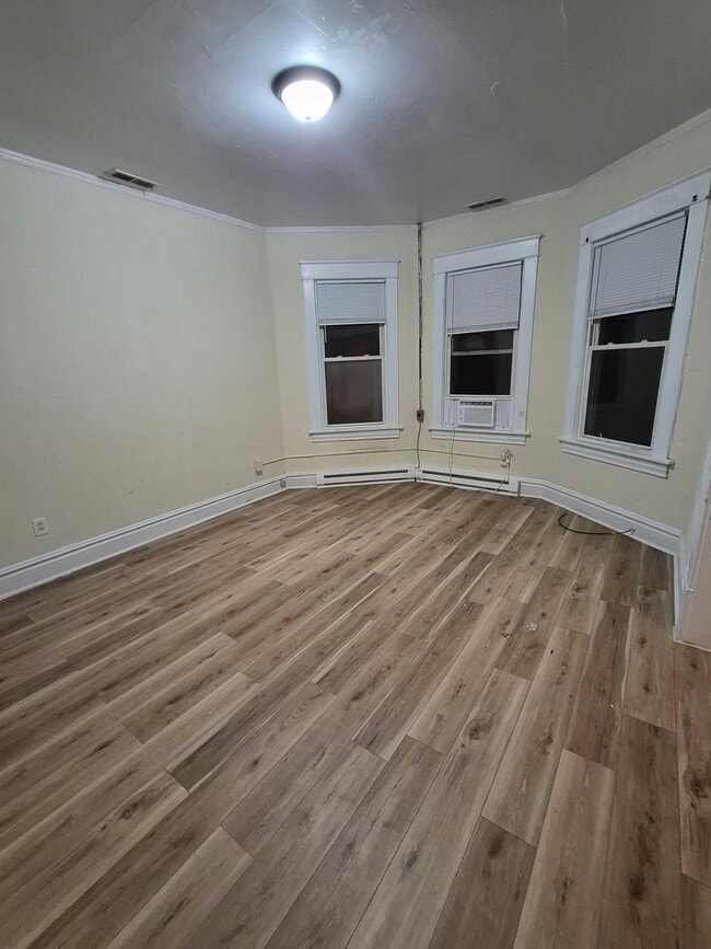 property at 37 Eighth St NW