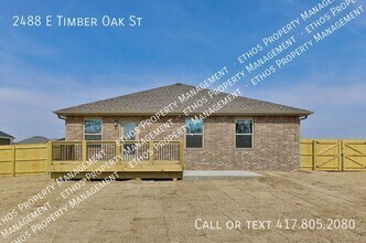 2488 E Timber Oak St in Republic, MO - Building Photo - Building Photo