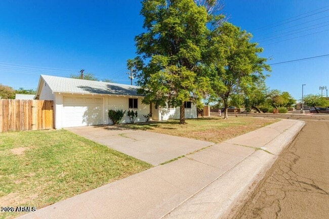 property at 7544 E Kimsey Ln