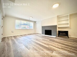 2319 Minor Ave E in Seattle, WA - Foto de edificio - Building Photo