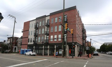 Eggleston Plaza in Richmond, VA - Building Photo - Building Photo