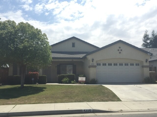 5115 Vista Del Mar Ave in Bakersfield, CA - Building Photo