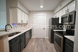 4030 Dancing Cloud Ct in Destin, FL - Building Photo - Building Photo