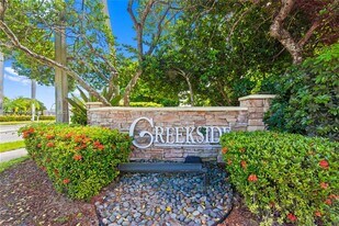 670 NW 154th Ave in Pembroke Pines, FL - Building Photo