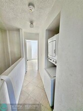 3820 NW 90th Ave in Sunrise, FL - Building Photo - Building Photo
