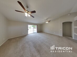 8517 W Lewis Ave in Phoenix, AZ - Building Photo - Building Photo