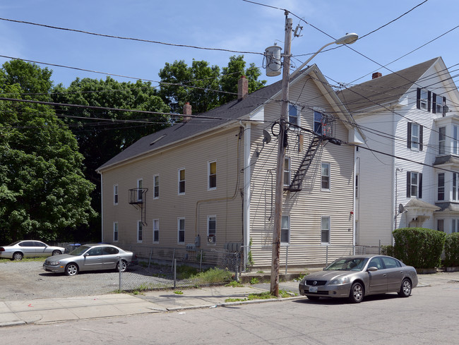 87 Bowdoin St in Providence, RI - Foto de edificio - Building Photo