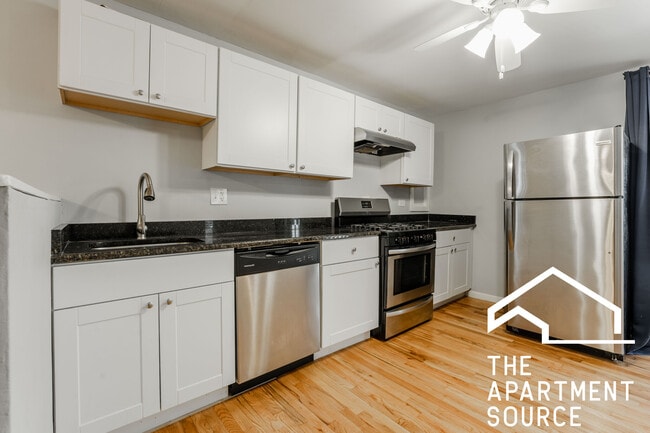 1380 N Dean St, Unit 1r
