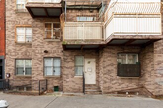 190-192 Broadway in Brooklyn, NY - Building Photo - Building Photo