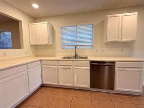 806 Calico Dr in Austin, TX - Building Photo - Building Photo