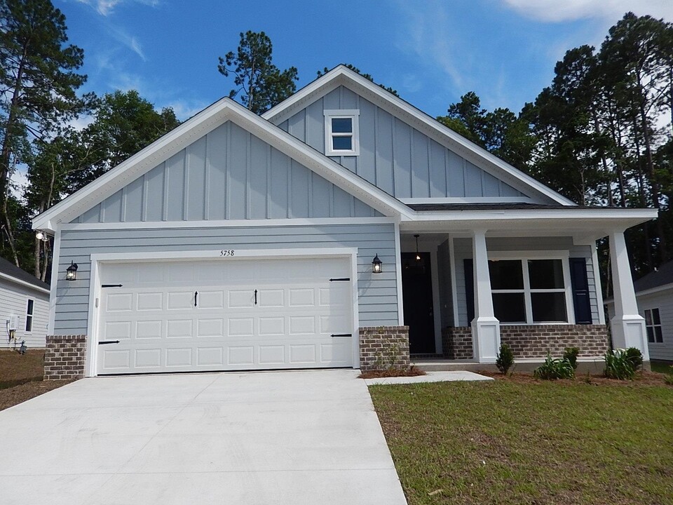 5758 Flowerbrook Cir in Tallahassee, FL - Building Photo