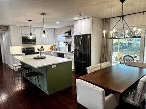 11600 75th Ave N in Seminole, FL - Building Photo - Building Photo