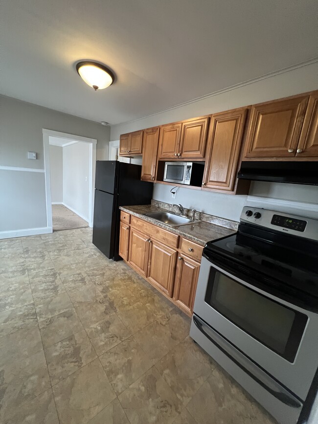 1020 McAlpine St, Unit 2nd Floor