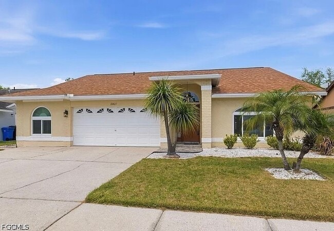 11421 Glenmont Dr