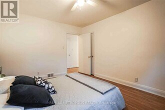 366 Beechgrove Dr in Toronto, ON - Building Photo - Building Photo