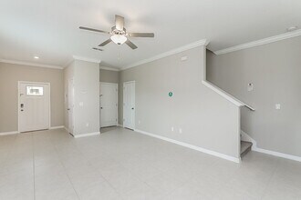 2191 Azure View Way in Lutz, FL - Building Photo - Building Photo