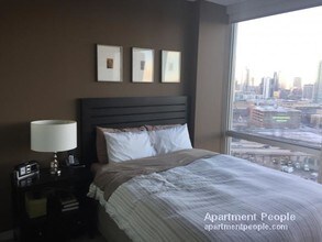 510 W Erie St-Unit -1504 in Chicago, IL - Building Photo - Building Photo
