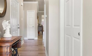 14239 Woodchase Ct in Prairieville, LA - Foto de edificio - Building Photo