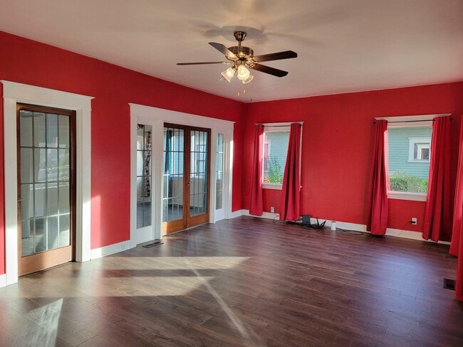 3709 Hoyt Ave in Everett, WA - Building Photo - Building Photo