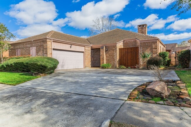 property at 1319 Ambergate Dr