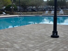 5717 Parkstone Crossing Dr in Jacksonville, FL - Building Photo - Building Photo