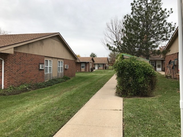 Virginia Manor Apartments Of Holden in Holden, MO - Building Photo - Building Photo