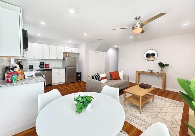 property at 8215 Hanna St