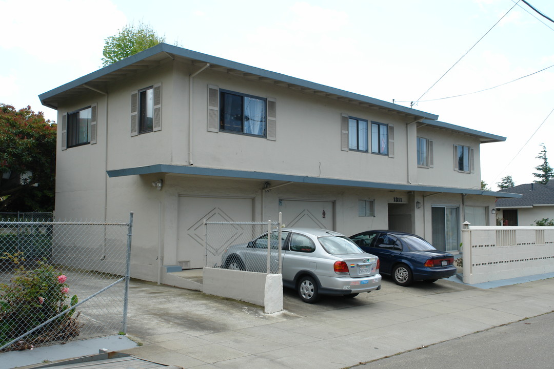 1311-1313 Curtis St in Berkeley, CA - Building Photo