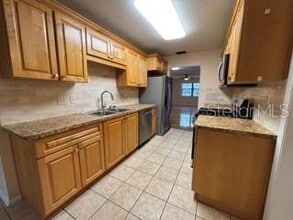 8199 Terrace Garden Dr in St. Petersburg, FL - Building Photo - Building Photo