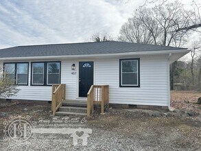 407 Laurel Hill Dr, Unit 407 in Burlington, NC - Foto de edificio - Building Photo