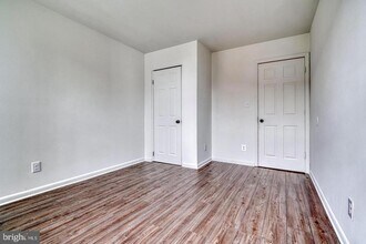 2324 Callow Ave in Baltimore, MD - Building Photo - Building Photo