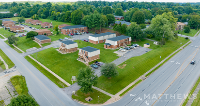 Pleasant Hills Apartments in Elizabethtown, KY - Foto de edificio - Building Photo