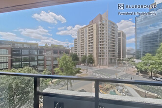 1550 Clarendon Blvd, Unit FL5-ID2860A in Arlington, VA - Building Photo - Building Photo