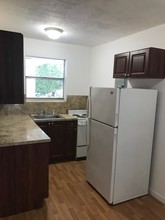 7130 W 11th Ct-Unit -7130 - 17 in Hialeah, FL - Building Photo - Building Photo
