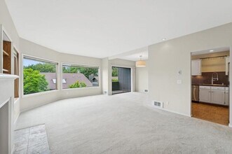 2618 4th Ave N in Seattle, WA - Building Photo - Building Photo