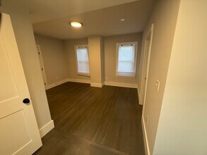 2 Cottage St in Boston, MA - Building Photo - Building Photo