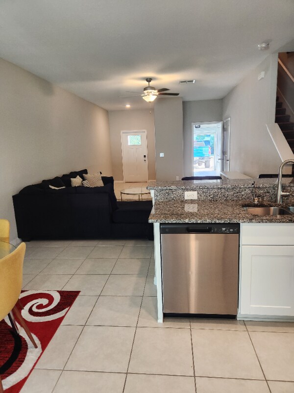 10488 Shady Preserve Dr in Riverview, FL - Building Photo - Building Photo